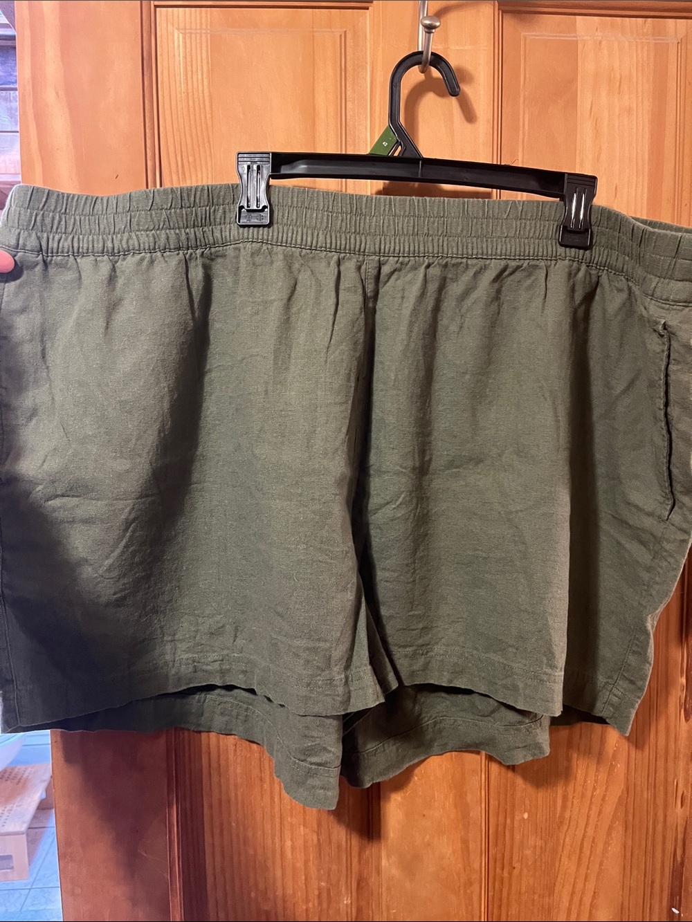 Old Navy Olive Green Women's Linen Shorts